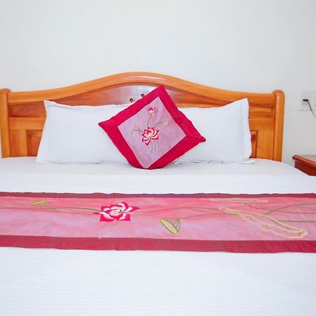 Vong Canh Hotel Hue Exterior photo