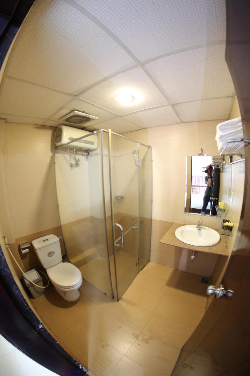 Vong Canh Hotel Hue Exterior photo